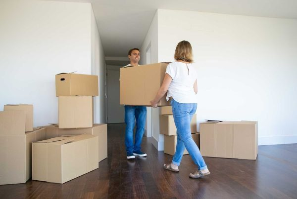 Deep Cleaning When Moving: Why You Should Invest in Professional Cleaning Before and After Relocating